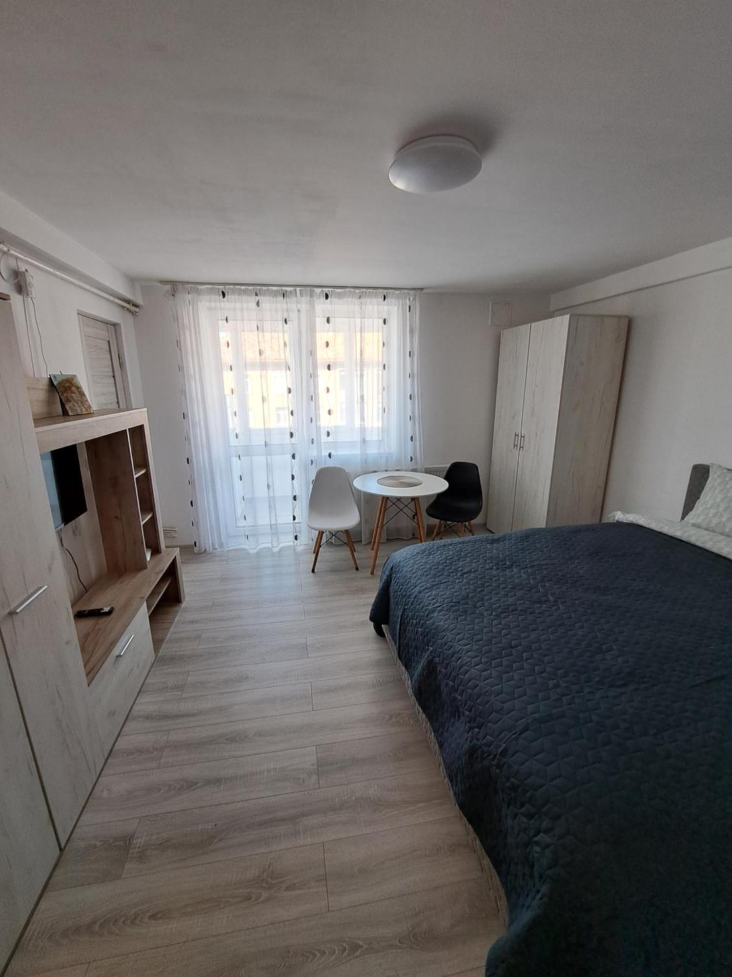 Garsoniera La Bulevard Brassó Kültér fotó