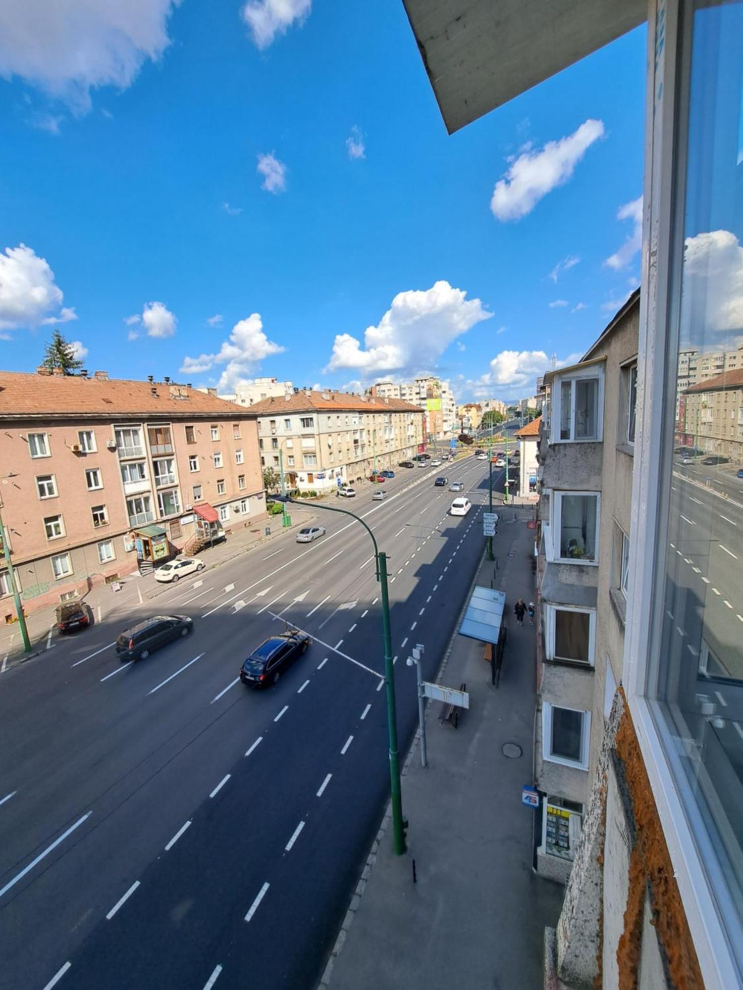 Garsoniera La Bulevard Brassó Kültér fotó