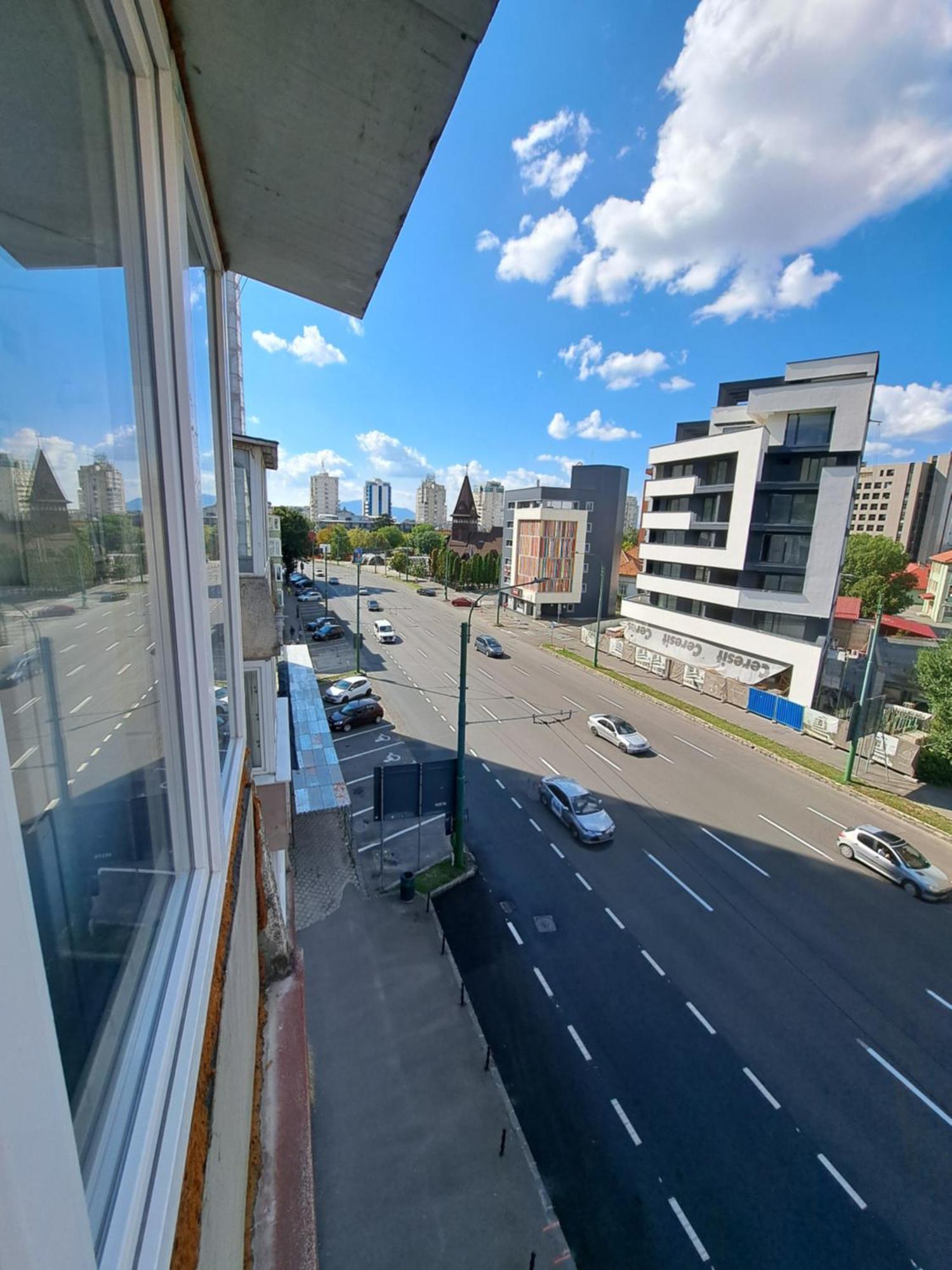Garsoniera La Bulevard Brassó Kültér fotó